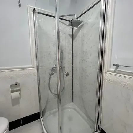 בית נופש Patricia's House *